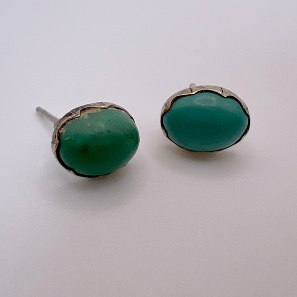 Vintage Gold Plated Turquoise Stud Earrings - Picture 1 of 3